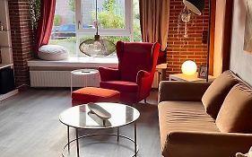 Schöne Ferienwohnung in Oldenburg Eversten 70m2, zwei Räume, bis zu 4 Personen